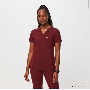 Figs Slim Catarina One-Pocket Scrub Top